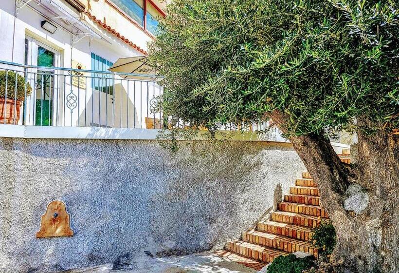 بنسيون A Casa Di Alessandra   Rooms