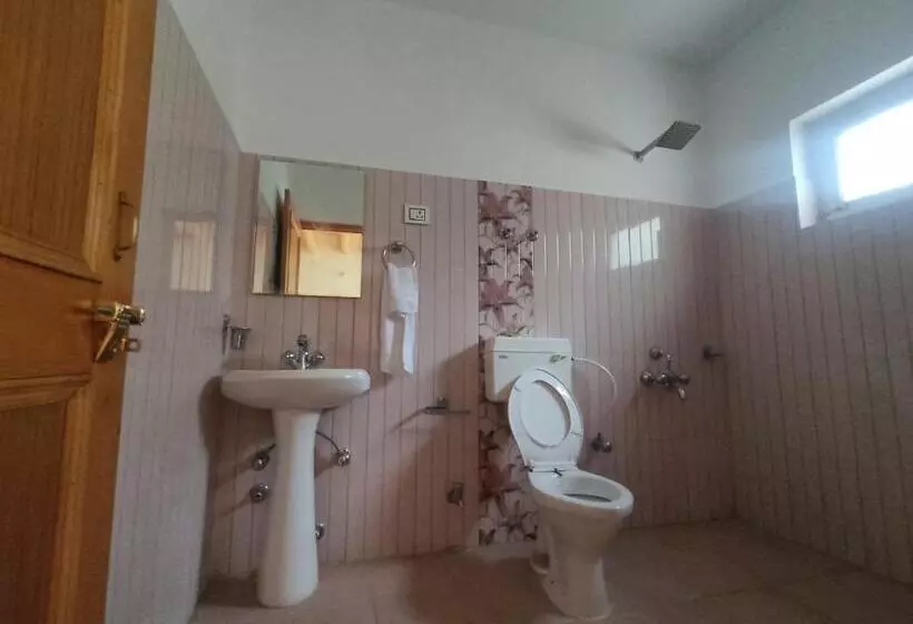 Majatalo Streamlet Homestay