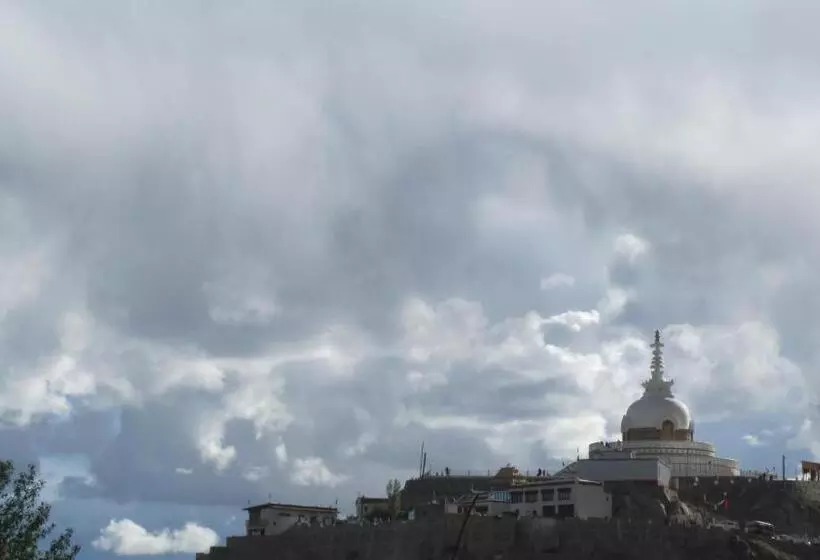 Majatalo Streamlet Homestay