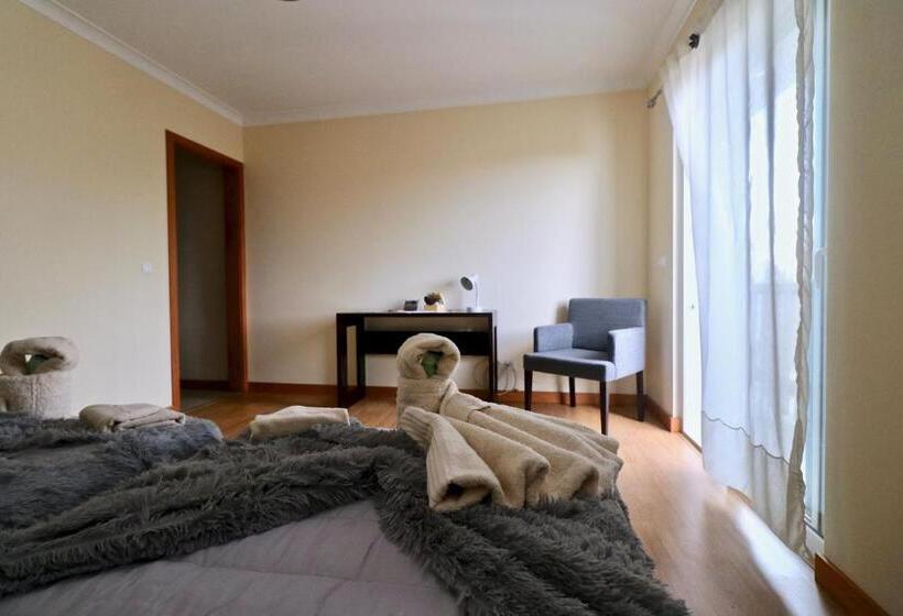 פנסיון West Spring House