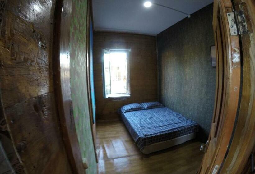 Hostel Rustaveli 67