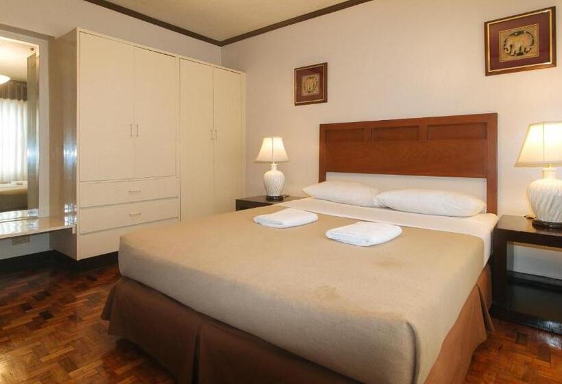 Hotel El Rico Suite Makati By Reddoorz