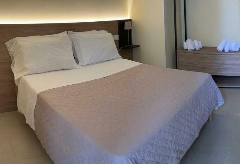 בית מלון כפרי Otus Camere