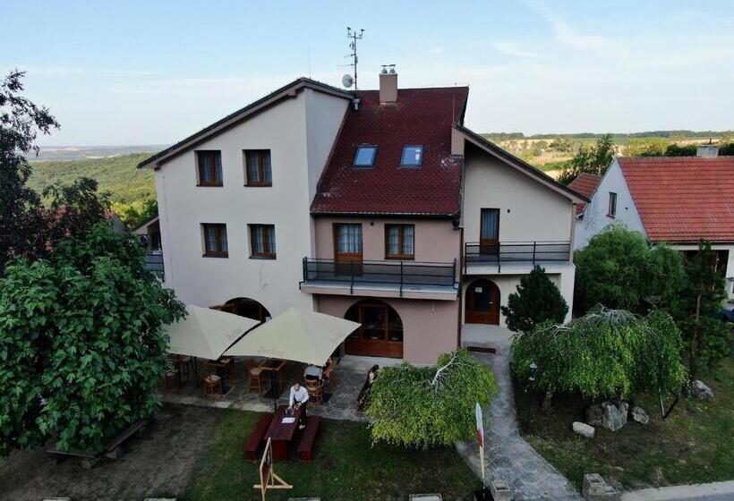 ペンション Comfort Pálava, Penzion & Restaurant