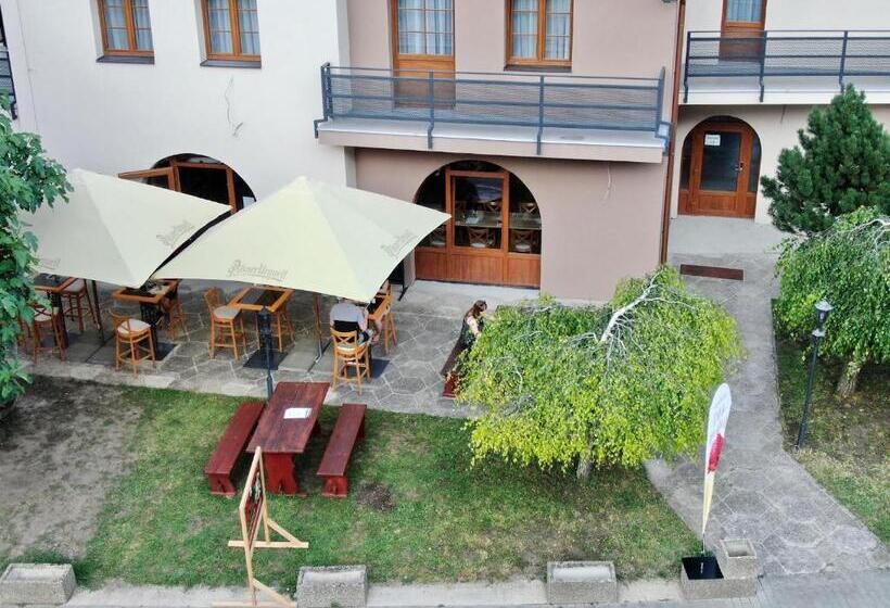 ペンション Comfort Pálava, Penzion & Restaurant