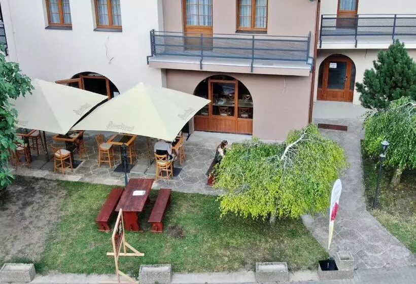 ペンション Comfort Pálava, Penzion & Restaurant