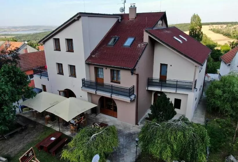 ペンション Comfort Pálava, Penzion & Restaurant