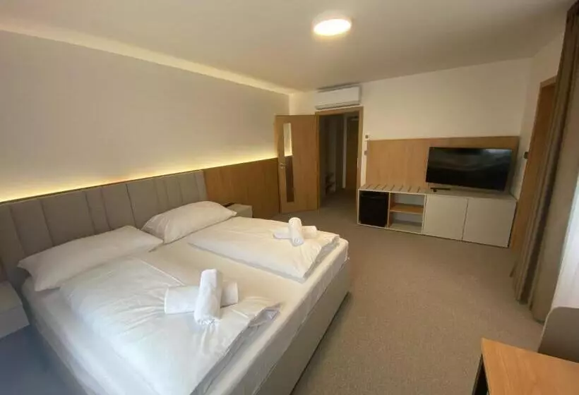 ペンション Comfort Pálava, Penzion & Restaurant