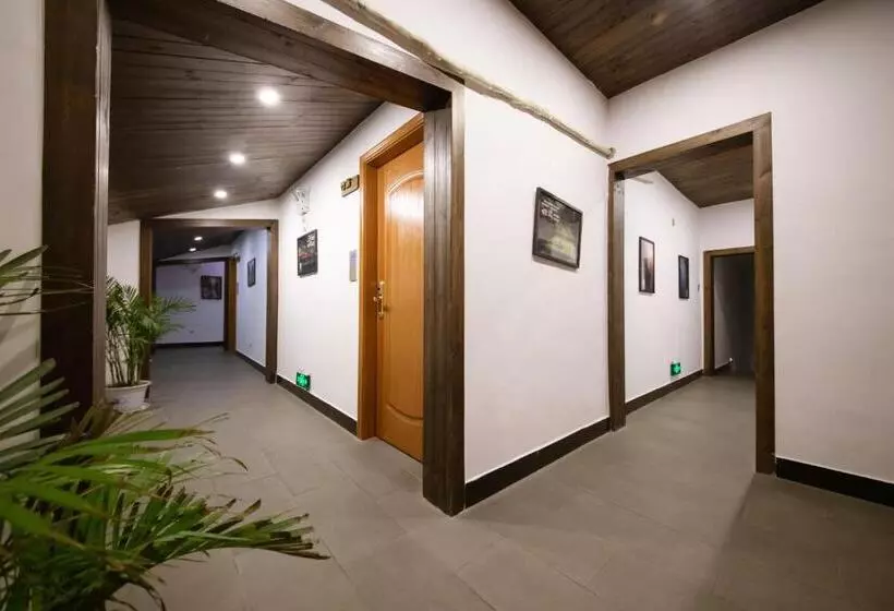 Majatalo Fenghuang Slowly Time Inn