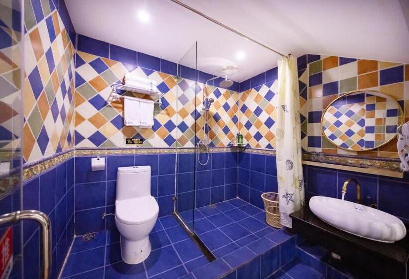 Pensjonat Fenghuang Slowly Time Inn