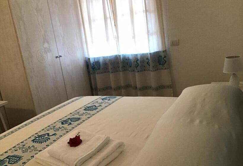 ベッドアンドブレックファースト L’asfodelo