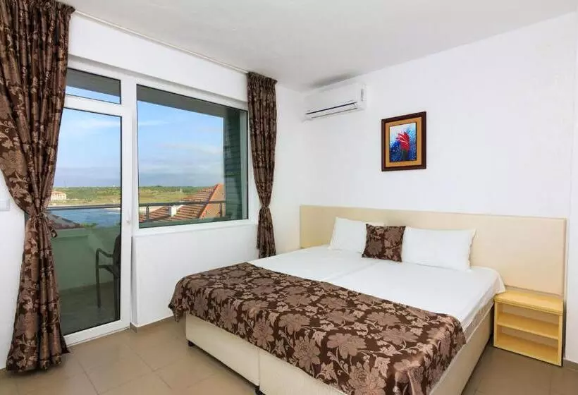 پانسیون Guesthouse Sunny Dream