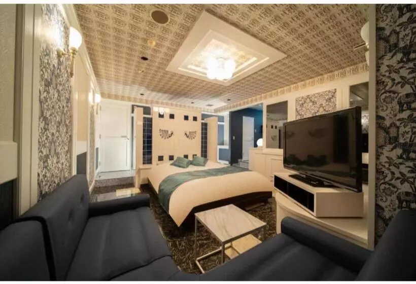 Royal Hotel Uohachi Bettei   Vacation Stay 81417