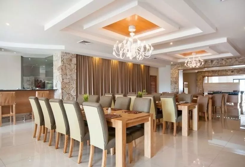 Africanos Country Estate