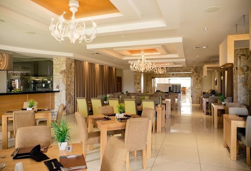 Africanos Country Estate