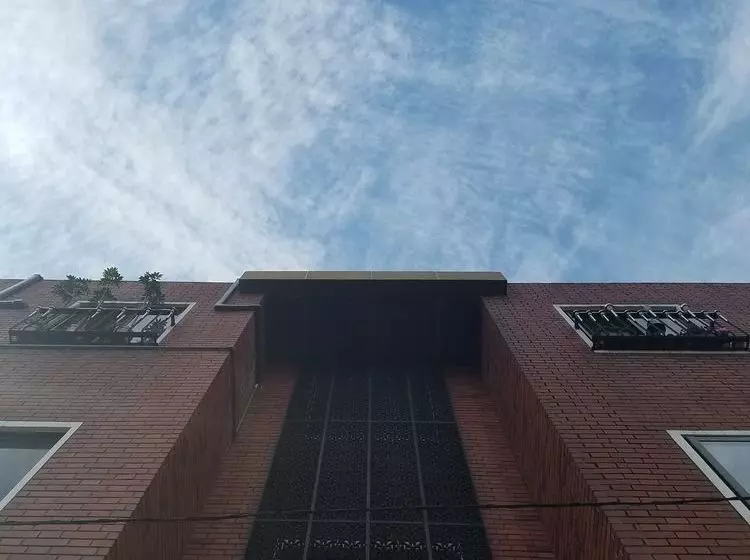 Petit  Wakayama  Hostel