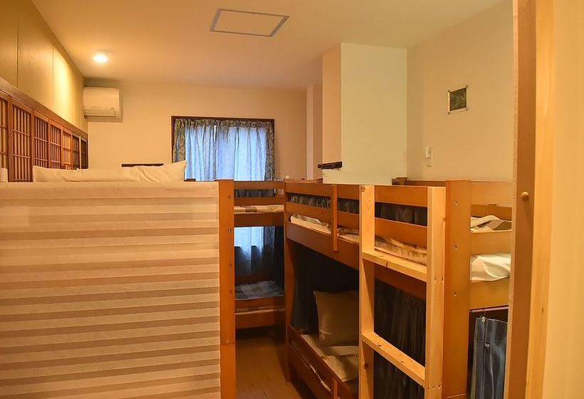 Petit  Wakayama  Hostel