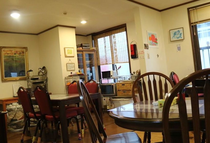 Petit  Wakayama  Hostel