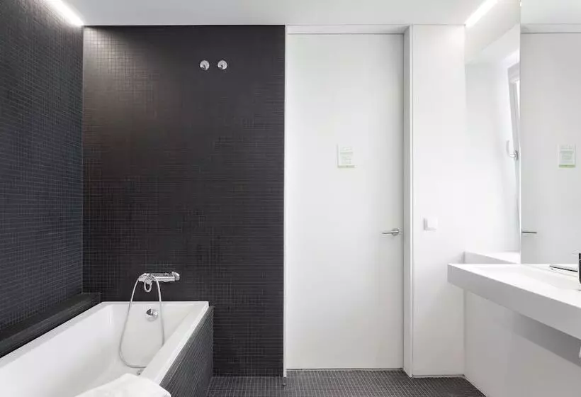 Ascensor Da Bica   Lisbon Serviced Apartments