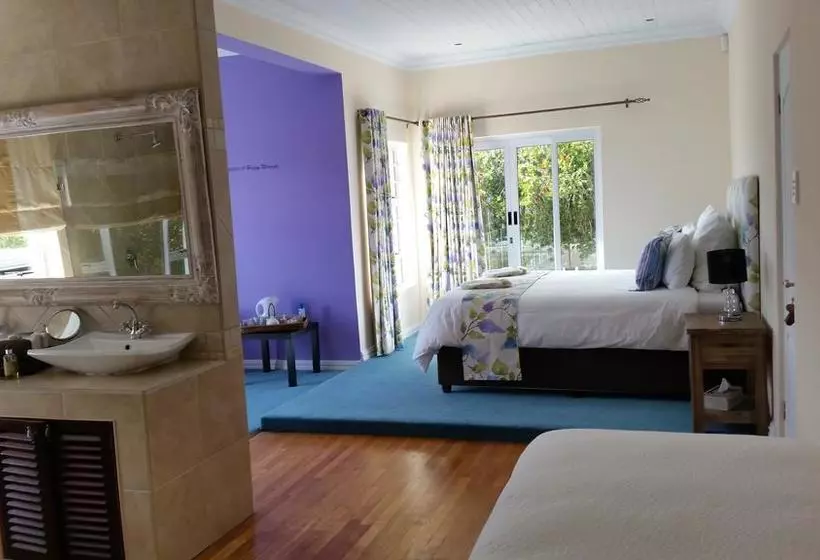 ベッドアンドブレックファースト African Tulip Guesthouse