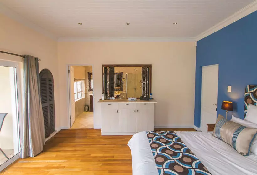 ベッドアンドブレックファースト African Tulip Guesthouse