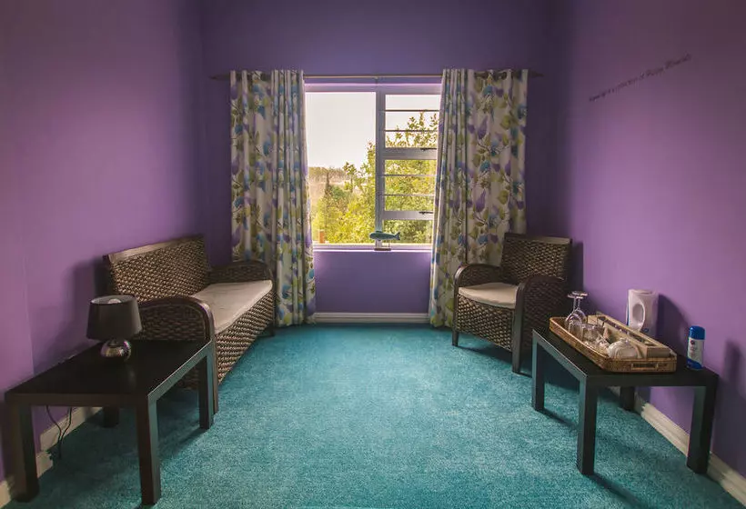 ベッドアンドブレックファースト African Tulip Guesthouse