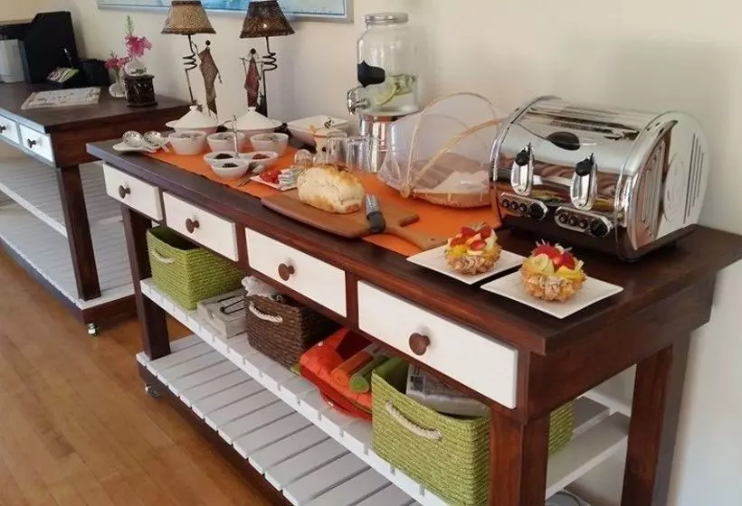 ベッドアンドブレックファースト African Tulip Guesthouse