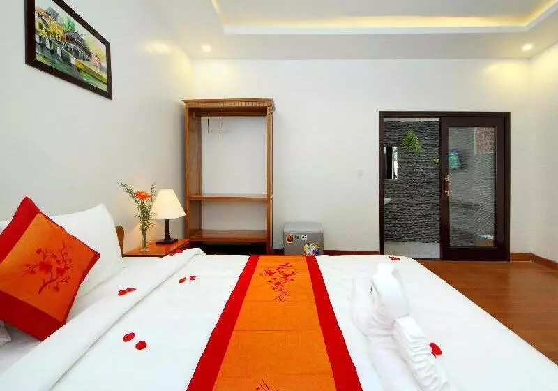 تختخواب و صبحانه Blue Lake Homestay