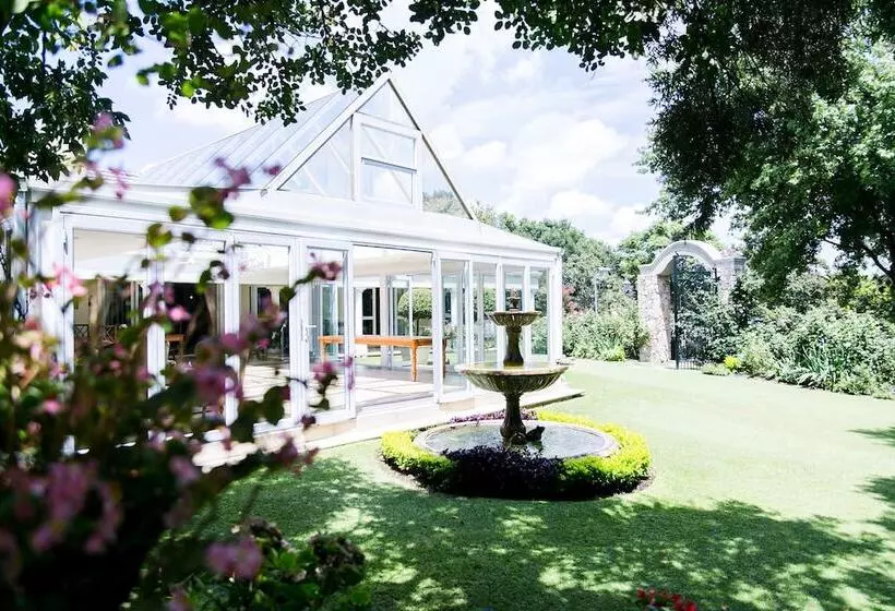 تختخواب و صبحانه Burkleigh House
