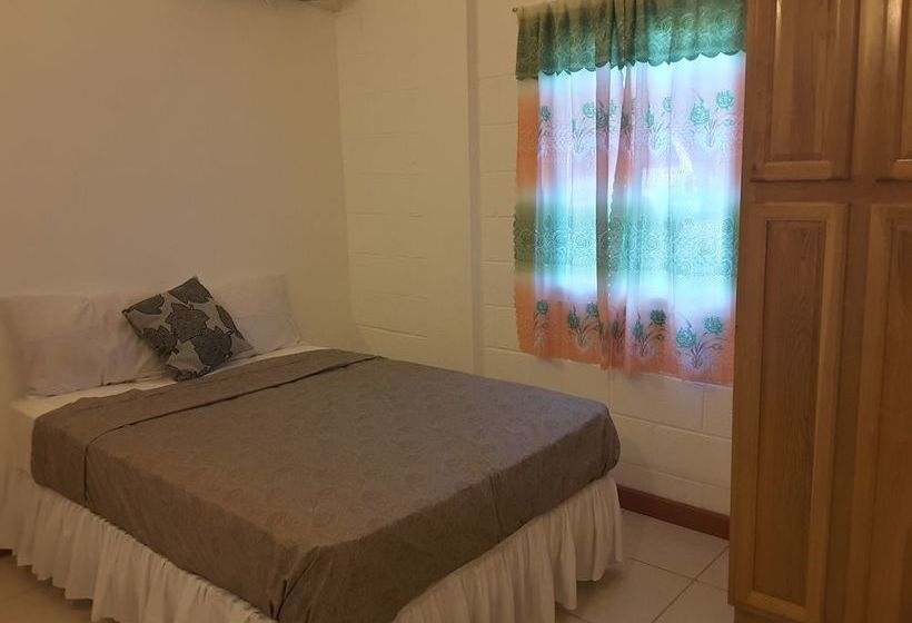 Date Palms Apartments