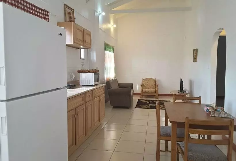 Date Palms Apartments