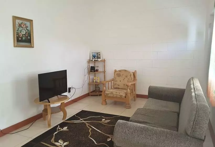 Date Palms Apartments