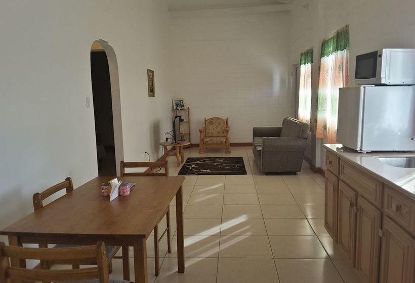 Date Palms Apartments