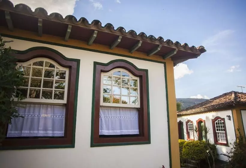 ホテル Almaserra Vila