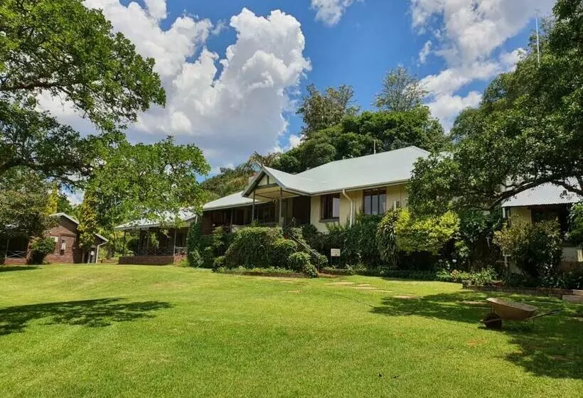 هتل Avoca Vale Country