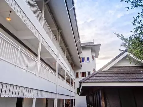هتل Ban Phraya Lanna