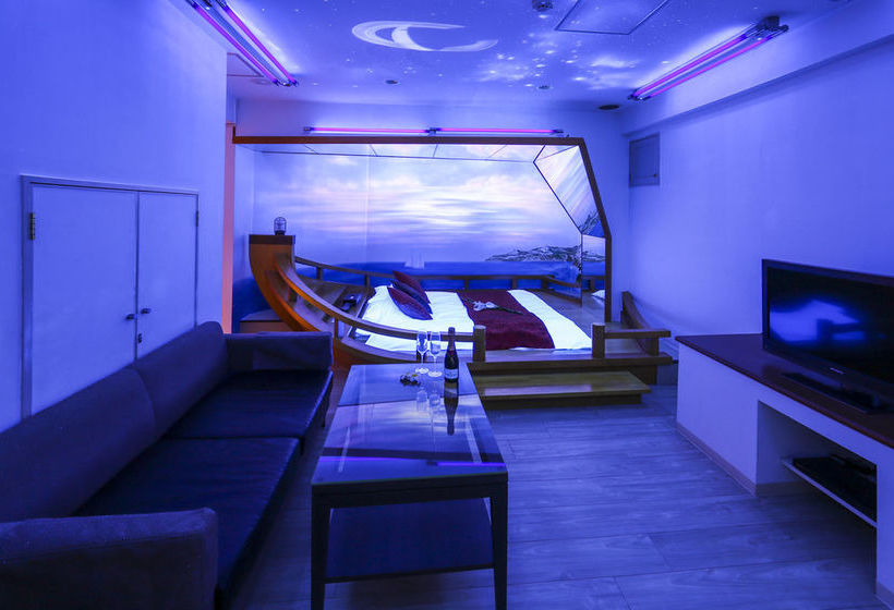 בית מלון כפרי Clio Kobe Adults Only