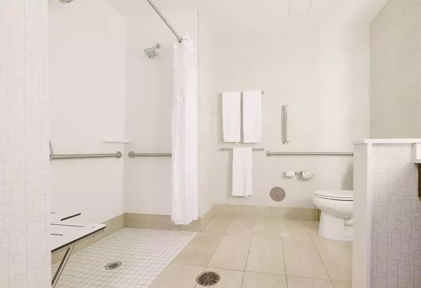 ホテル Holiday Inn Express & Suites Eagan   Minneapolis Area, An Ihg