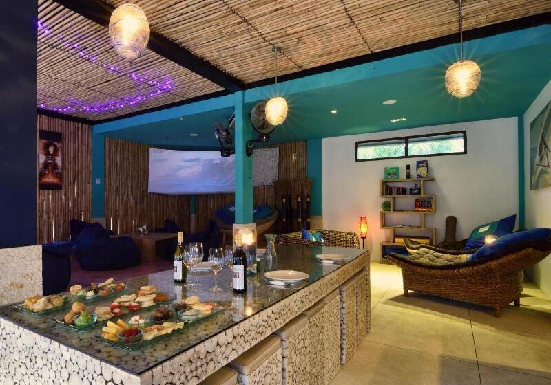 ホテル Kuta Garden Lombok