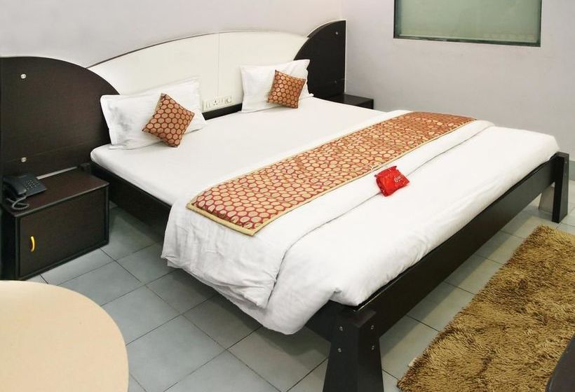 ホテル Oyo Rooms Kushal Nagar Jalna Road