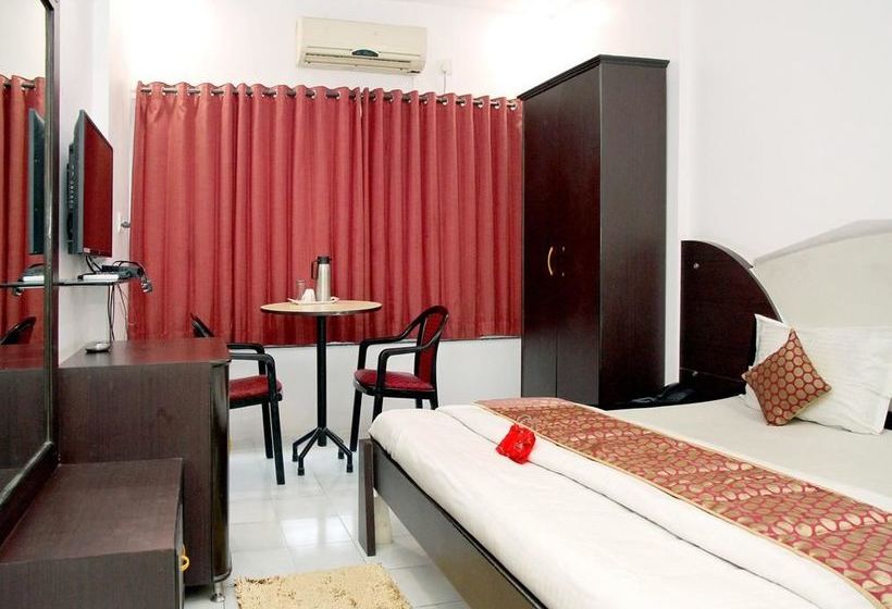 ホテル Oyo Rooms Kushal Nagar Jalna Road