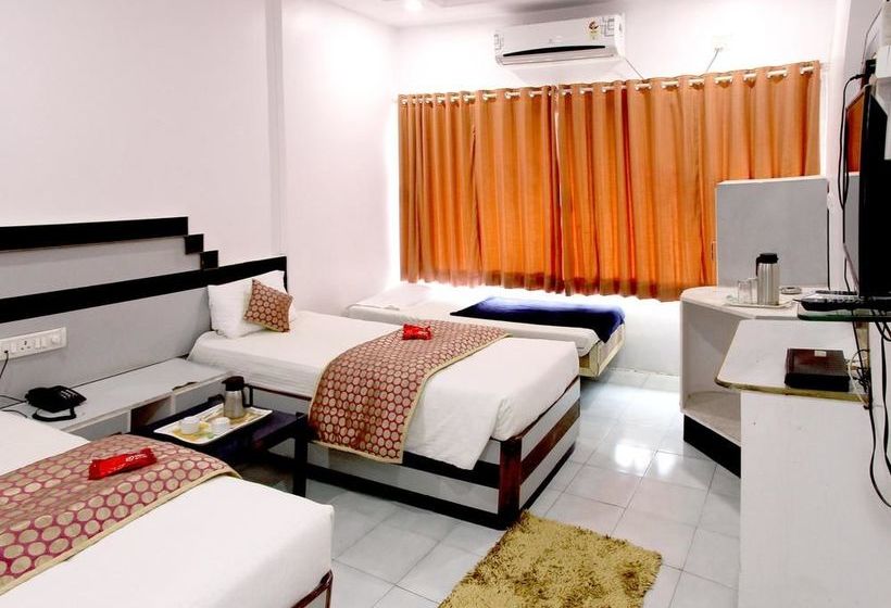 ホテル Oyo Rooms Kushal Nagar Jalna Road