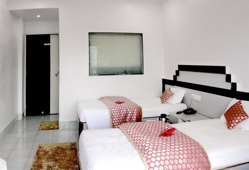 ホテル Oyo Rooms Kushal Nagar Jalna Road