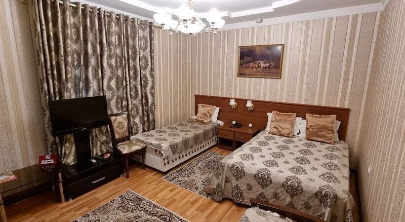 Sarbon Hotel Tashkent