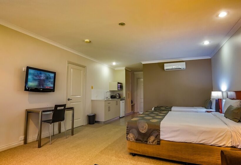מוטל Murray Waters Motor Inn & Apartments