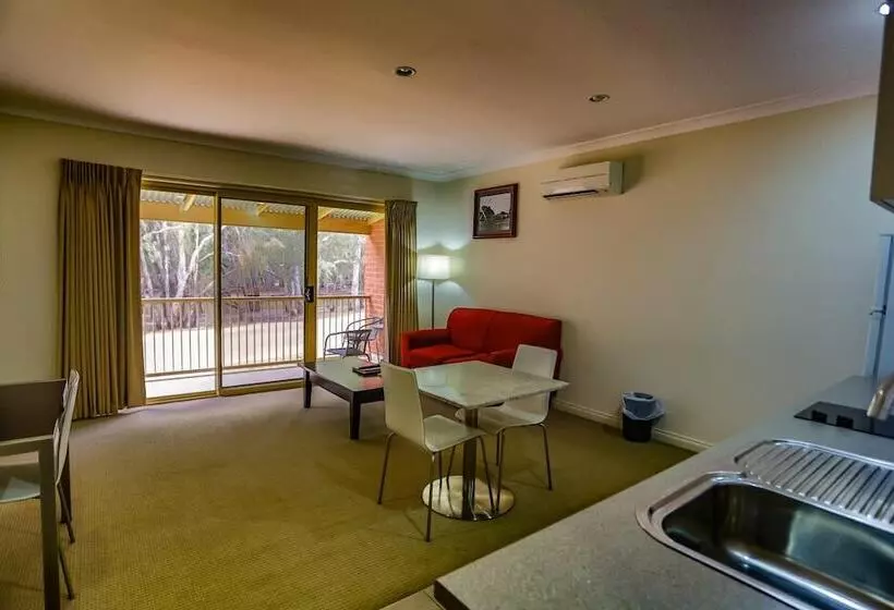 モーテル Murray Waters Motor Inn & Apartments