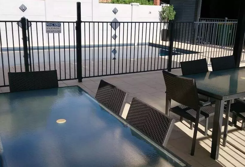 モーテル Murray Waters Motor Inn & Apartments