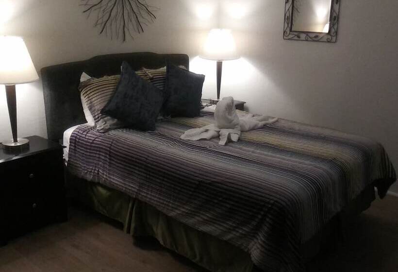 Мотель Red Bud Lodge