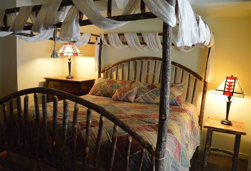 Мотель Red Bud Lodge