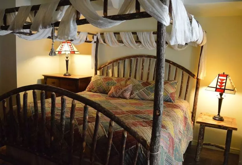 モーテル Red Bud Lodge